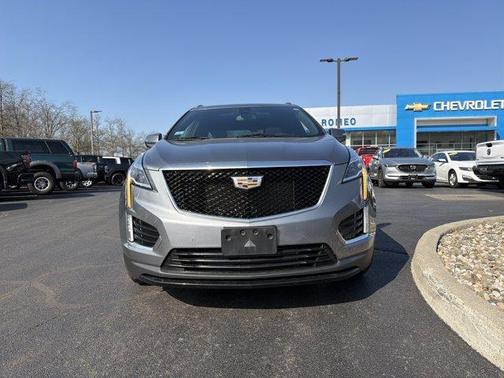 Green 2020 Cadillac XT5 Sport