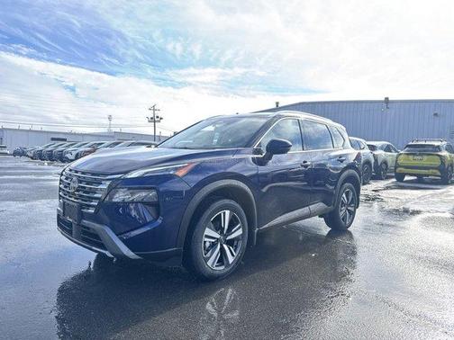 2025 Nissan Rogue SL