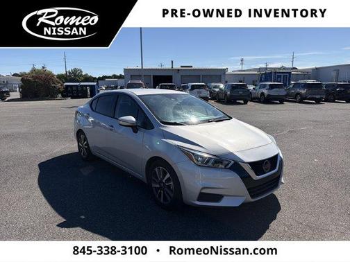 Brilliant Silver Metallic 2020 Nissan Versa 1.6 SV