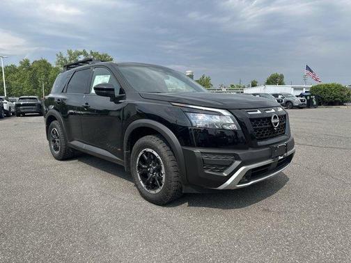 2025 Nissan Pathfinder Rock Creek