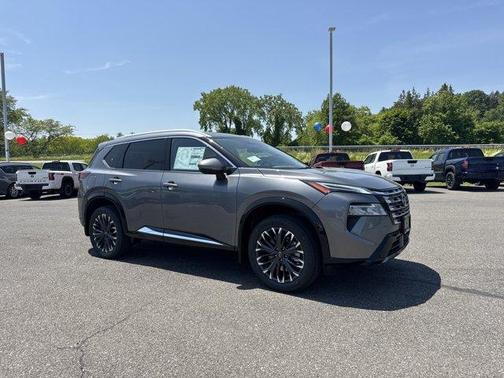 2025 Nissan Rogue Platinum
