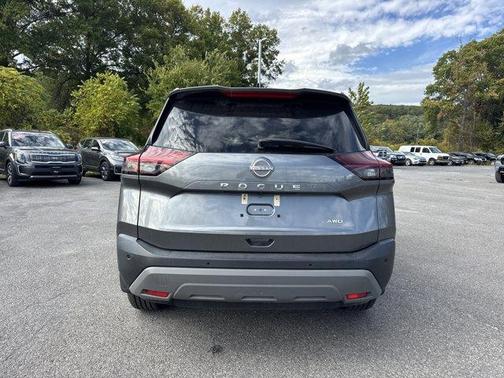 2022 Nissan Rogue S