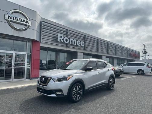 2019 Nissan Kicks SR