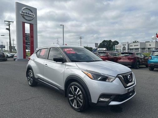 2019 Nissan Kicks SR