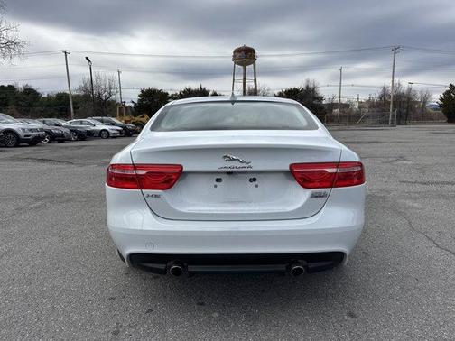 2019 Jaguar XE 25t Prestige