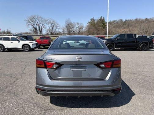 2024 Nissan Altima 2.5 S