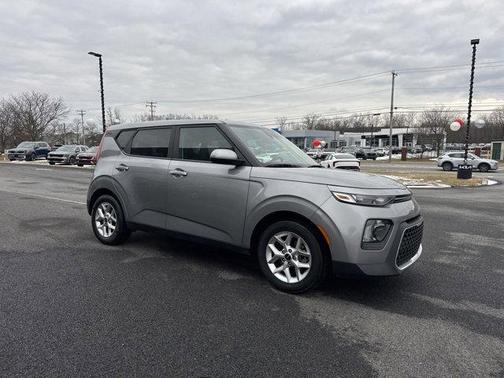 2022 Kia Soul LX