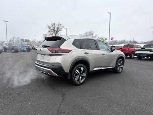2021 Nissan Rogue Platinum