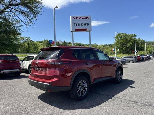 2025 Nissan Rogue S