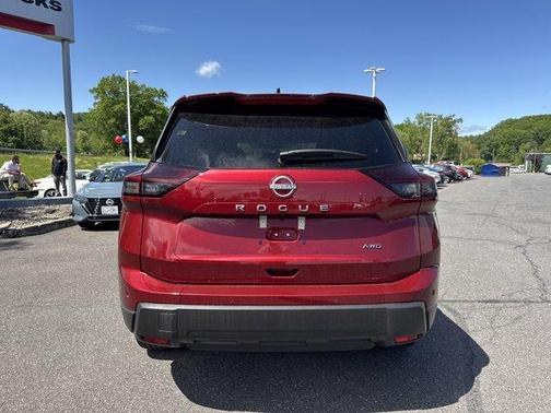 2025 Nissan Rogue S