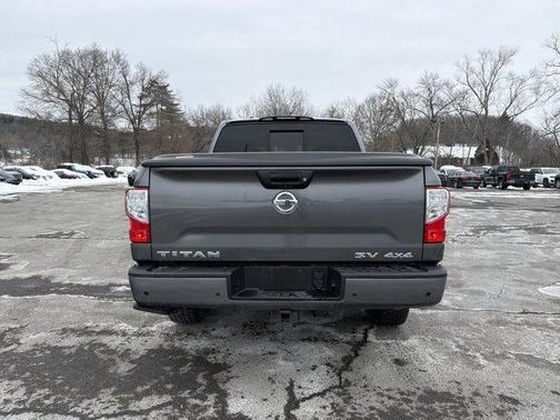 2020 Nissan Titan SV
