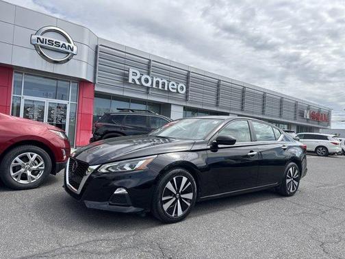 2022 Nissan Altima 2.5 SV