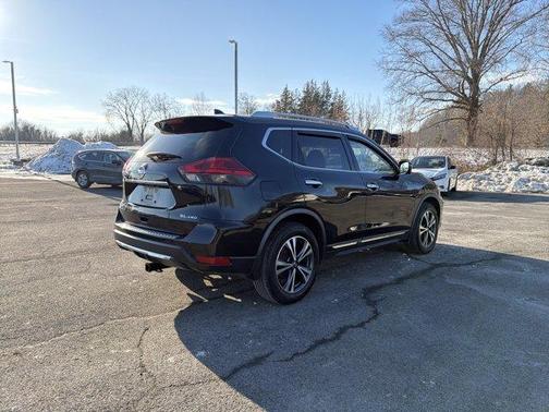 2017 Nissan Rogue SL