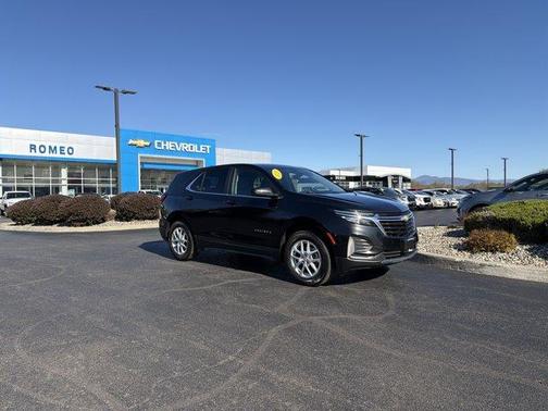 Mosaic Black Metallic 2023 Chevrolet Equinox 1LT