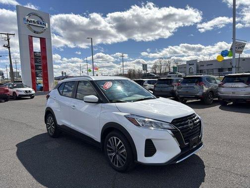 2023 Nissan Kicks SV