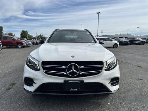 2018 Mercedes-Benz GLC 300 Base 4MATIC