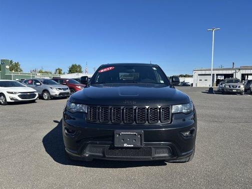 2017 Jeep Grand Cherokee Altitude