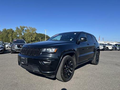 2017 Jeep Grand Cherokee Altitude