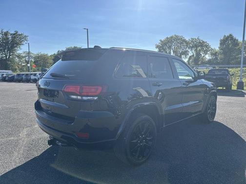 2017 Jeep Grand Cherokee Altitude