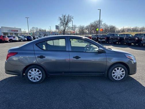 2017 Nissan Versa S