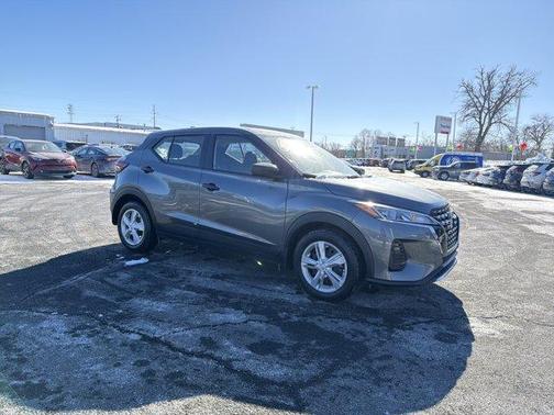 2024 Nissan Kicks S