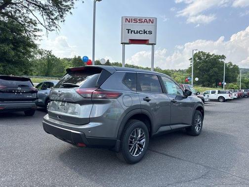 2025 Nissan Rogue S