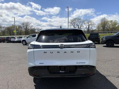 White / Black 2026 Nissan Murano Platinum