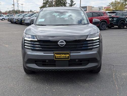 Gun Metallic 2026 Nissan Kicks S