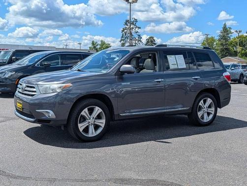 Gray 2013 Toyota Highlander Limited
