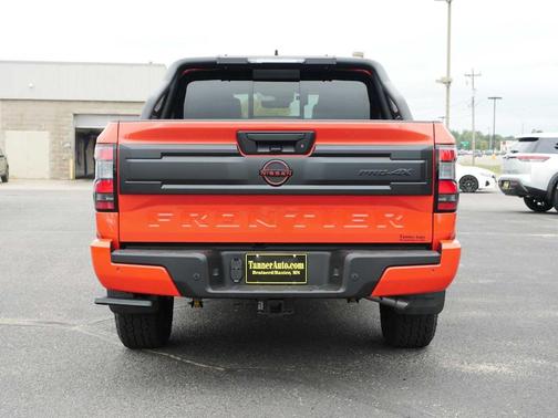 2025 Nissan Frontier PRO-4X
