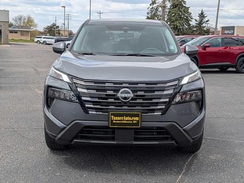 Gun Metallic 2026 Nissan Rogue SV