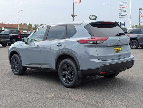 Boulder Gray Metallic 2026 Nissan Rogue SV