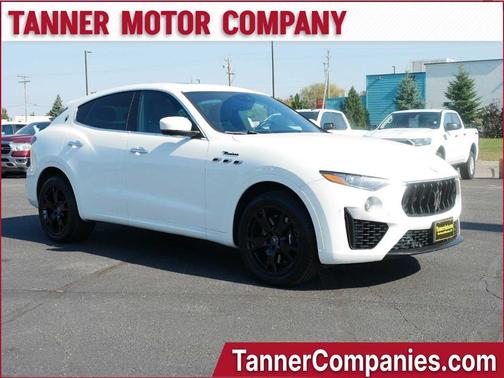 2023 Maserati Levante Modena