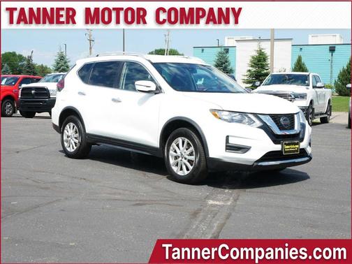 2020 Nissan Rogue SV