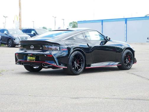 2025 Nissan Z NISMO