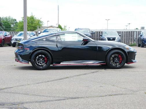 2025 Nissan Z NISMO