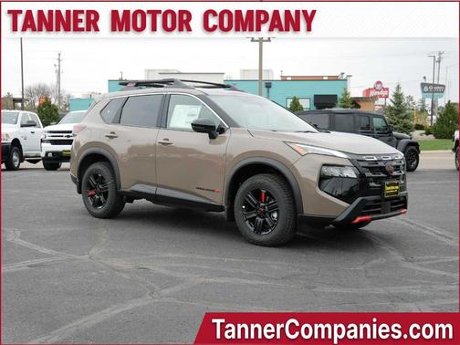 2025 Nissan Rogue Rock Creek