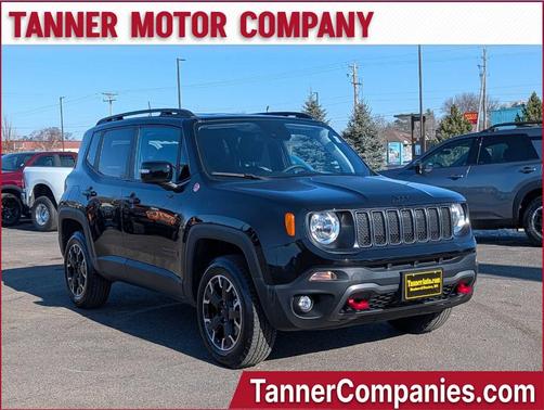 2023 Jeep Renegade Trailhawk