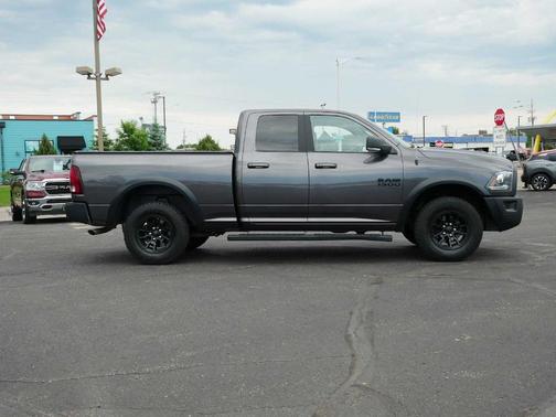 2022 RAM 1500 Classic SLT