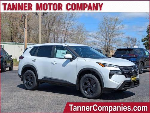 Everest White P 2026 Nissan Rogue SV