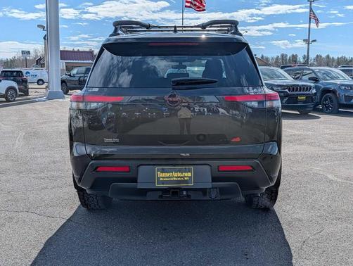 Black 2026 Nissan Pathfinder Rock Creek