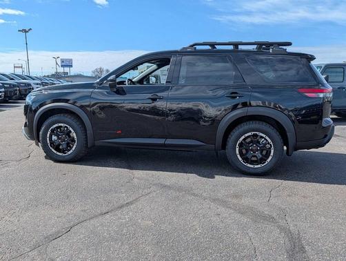 Black 2026 Nissan Pathfinder Rock Creek