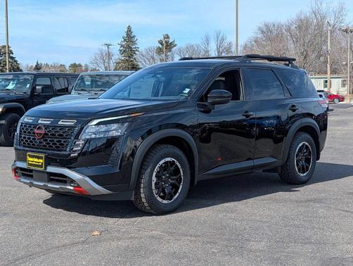 Black 2026 Nissan Pathfinder Rock Creek