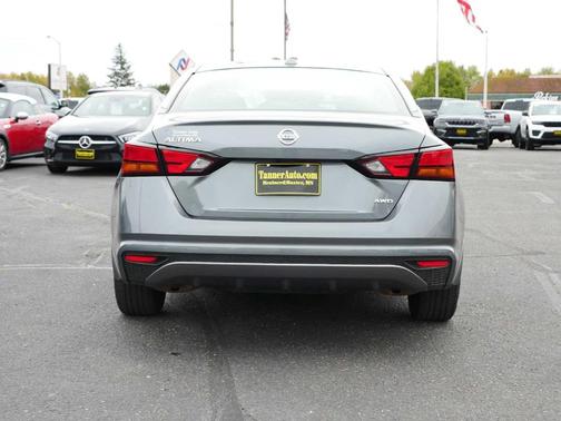 2020 Nissan Altima 2.5 S