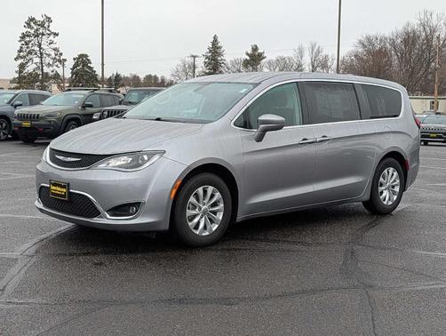 2019 Chrysler Pacifica Touring Plus