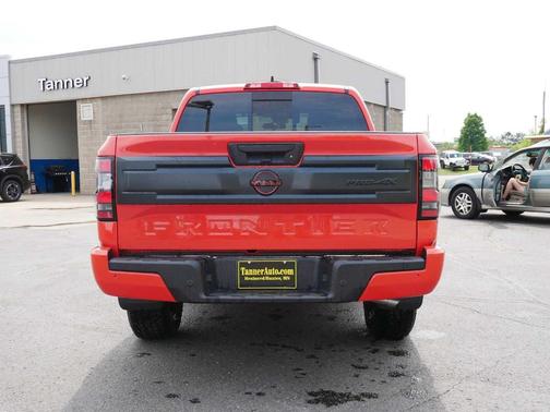 2025 Nissan Frontier PRO-4X