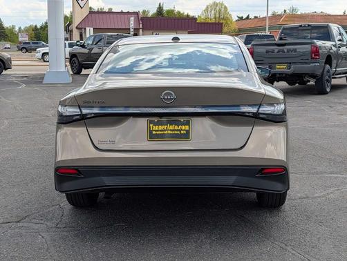 Imperial Bronze 2026 Nissan Sentra SV