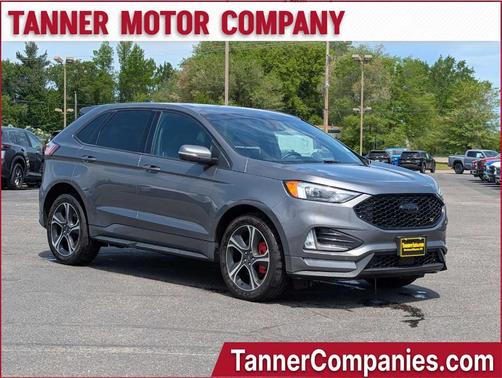 Gray 2022 Ford Edge ST