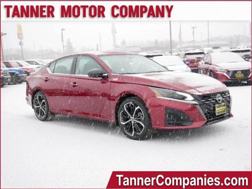 2023 Nissan Altima 2.5 SR