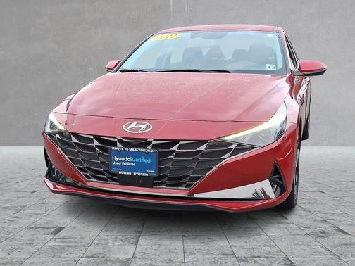 2022 Hyundai ELANTRA SEL